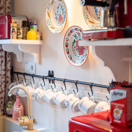 Eperkert Vendeghaz * Parád