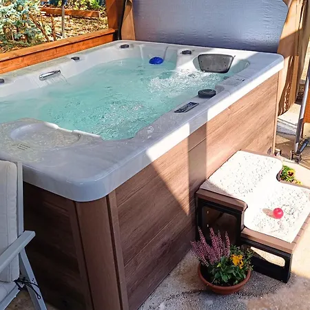 Eperkert Vendeghaz Tatil Evi